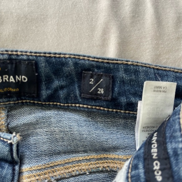 Lucky Brand High Rise Crop - Picture 4 of 9